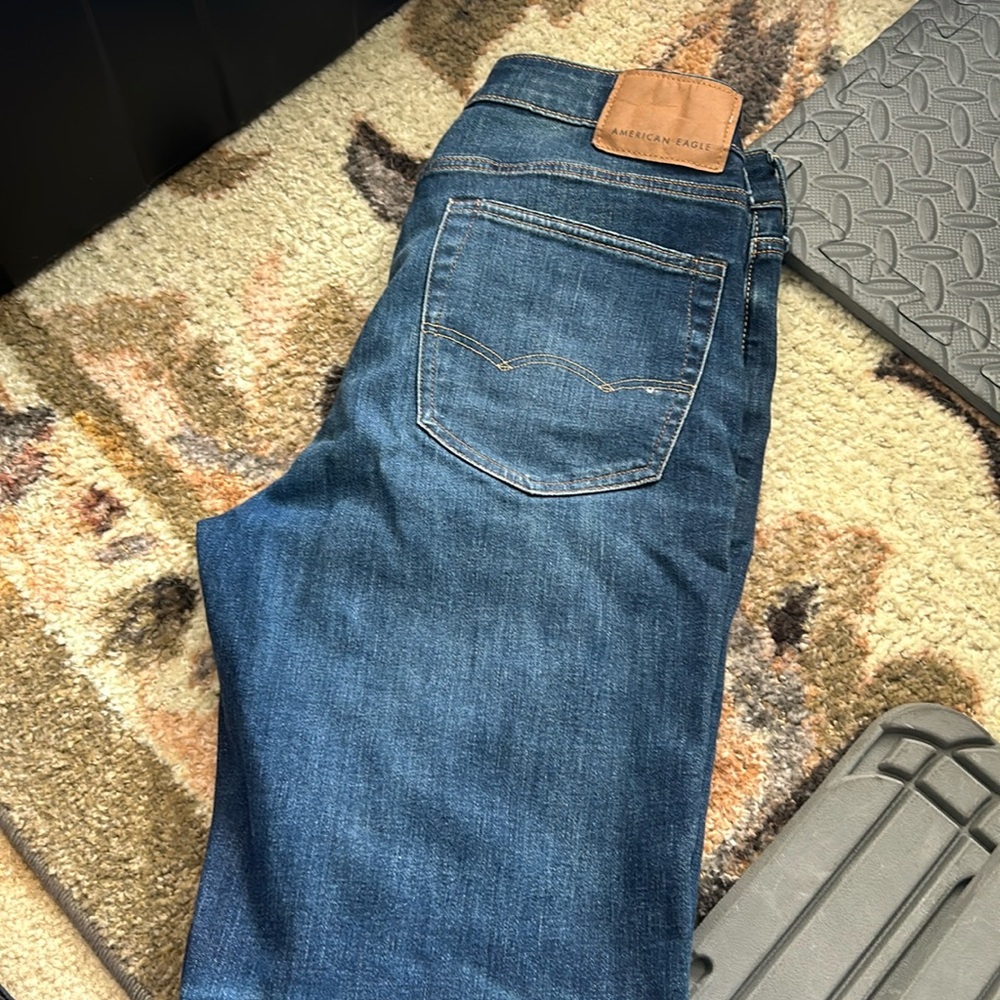 Men’s American Eagle, original straight jeans, air flex, 33X 34